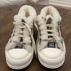 Women's Cream and Black Fur-Trimmed Sneakers